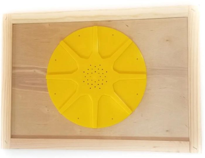Izgonitor cu baza de lemn Bee Escape with Wooden Base